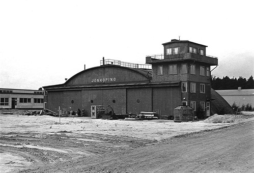 Hangar 2